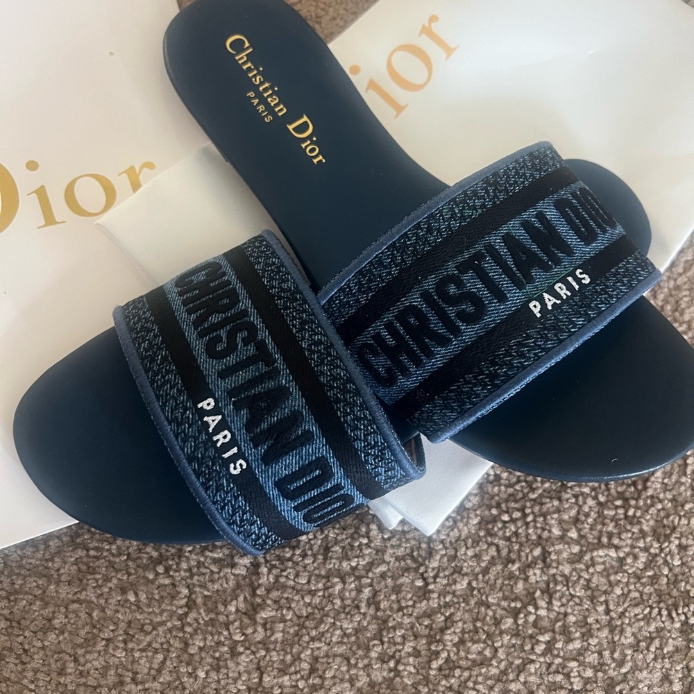 Dior Walk'n Blue Slides